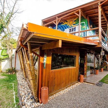 Hostel Quintal Do Rosa Praia do Rosa Exteriör bild